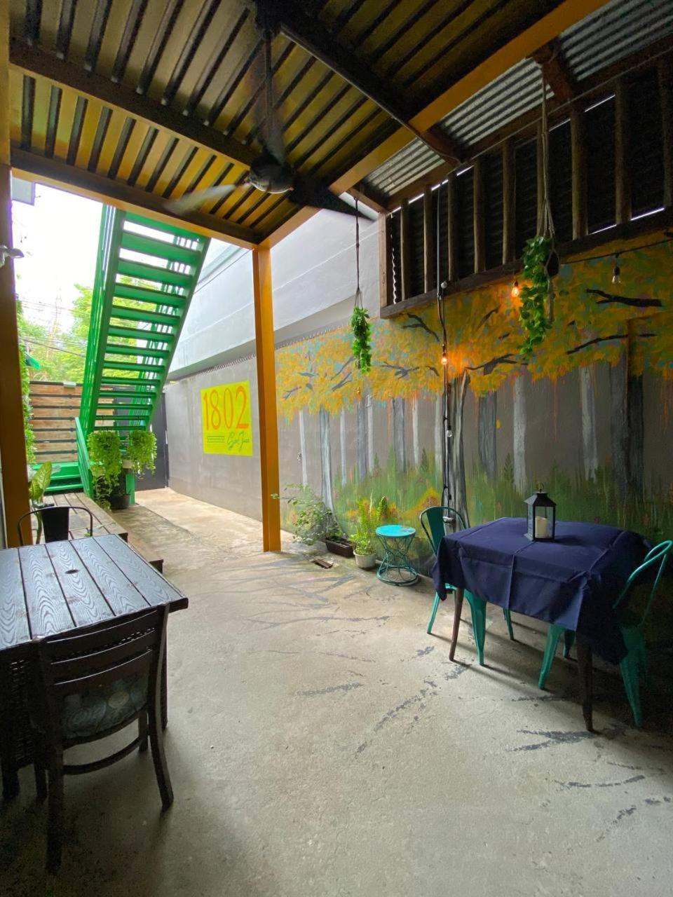 1802 At San Juan Hostel Buitenkant foto